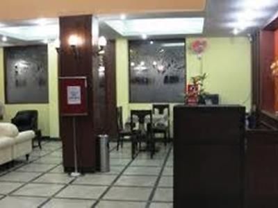 Saket Hotel Allāhābād Junction Екстериор снимка